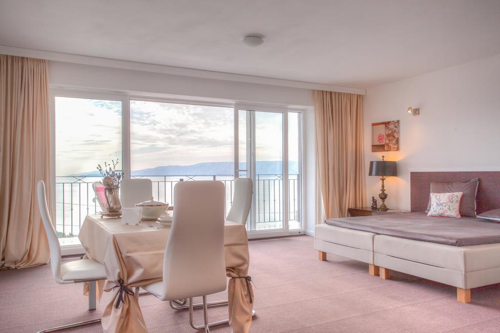 Apartments Villa Manda โนวีวีโนดอลสกี ภายนอก รูปภาพ