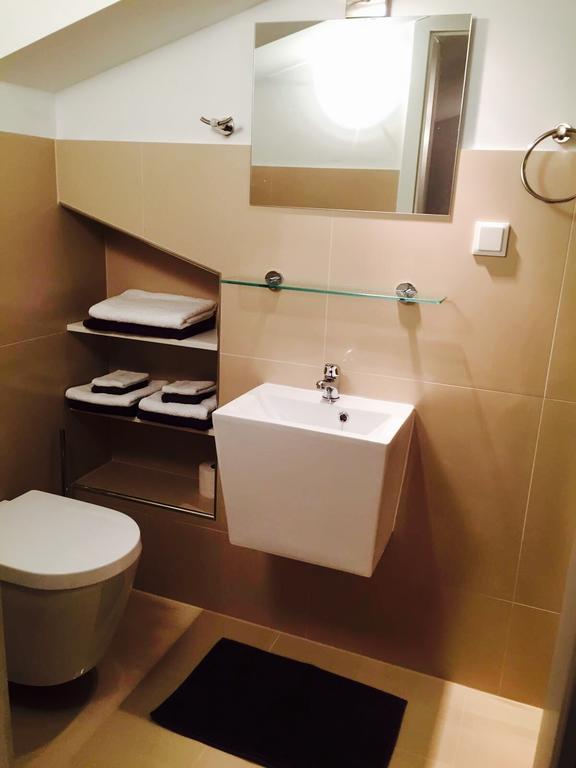 Apartments Villa Manda โนวีวีโนดอลสกี ภายนอก รูปภาพ