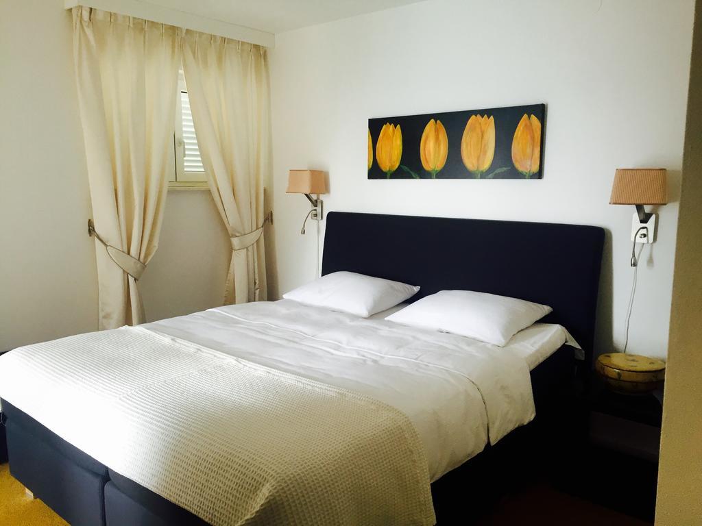 Apartments Villa Manda โนวีวีโนดอลสกี ภายนอก รูปภาพ